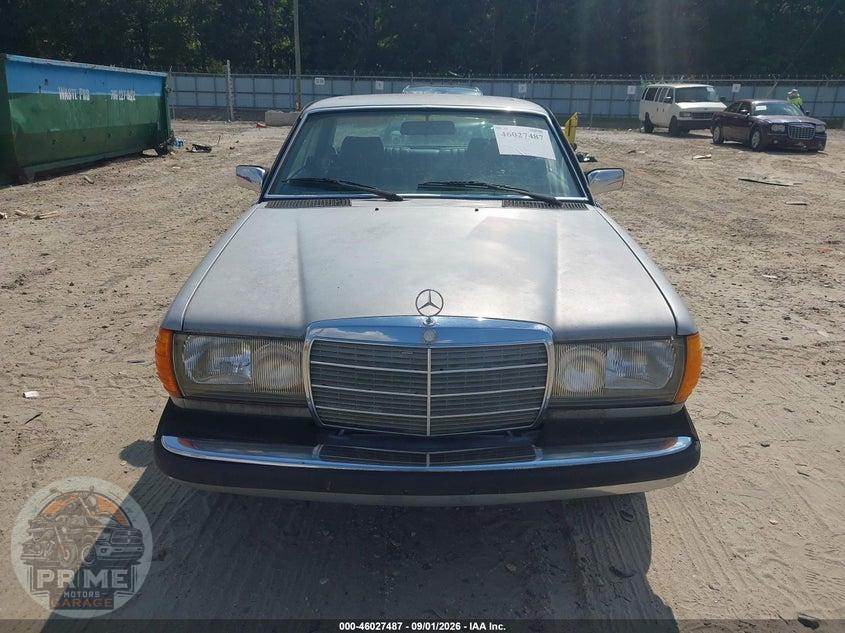 1985 MERCEDES-BENZ 300 CDT — фото 6