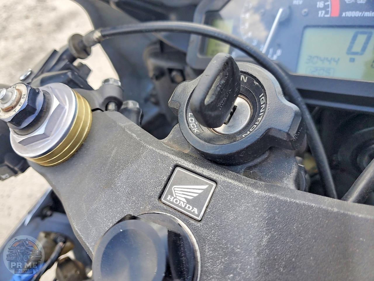 2005 HONDA CBR600 — фото 8