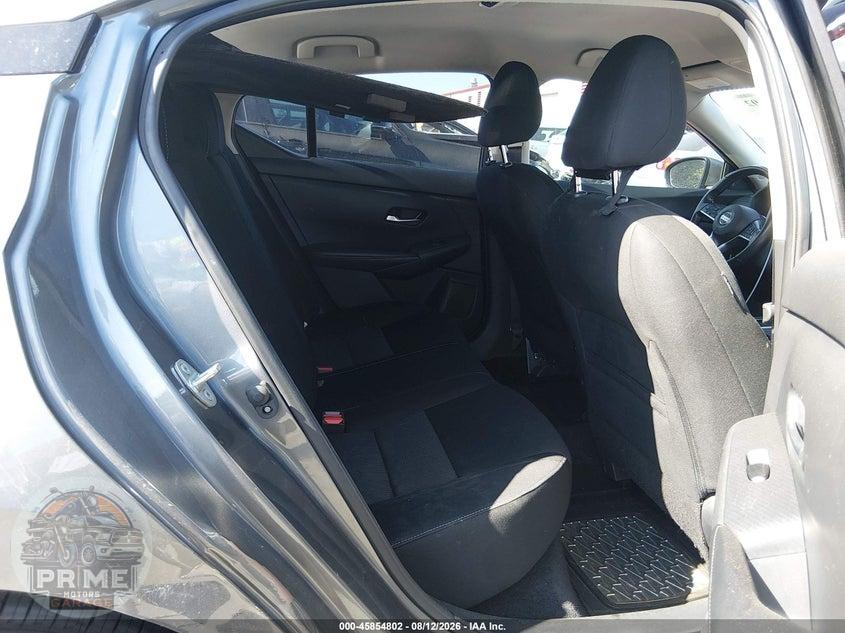 2022 NISSAN SENTRA SV XTRONIC CVT — фото 8