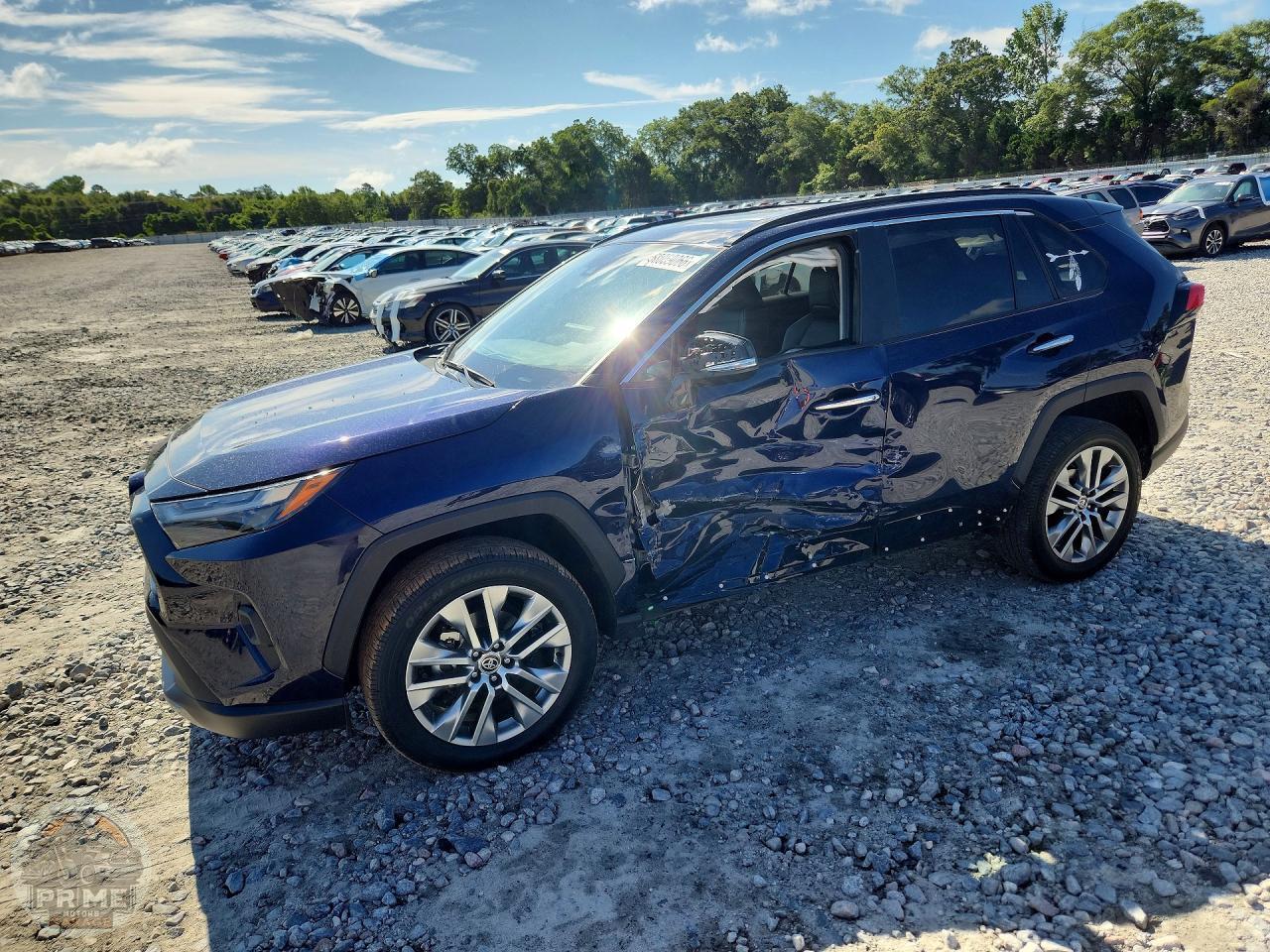 2023 TOYOTA RAV4 — фото 1
