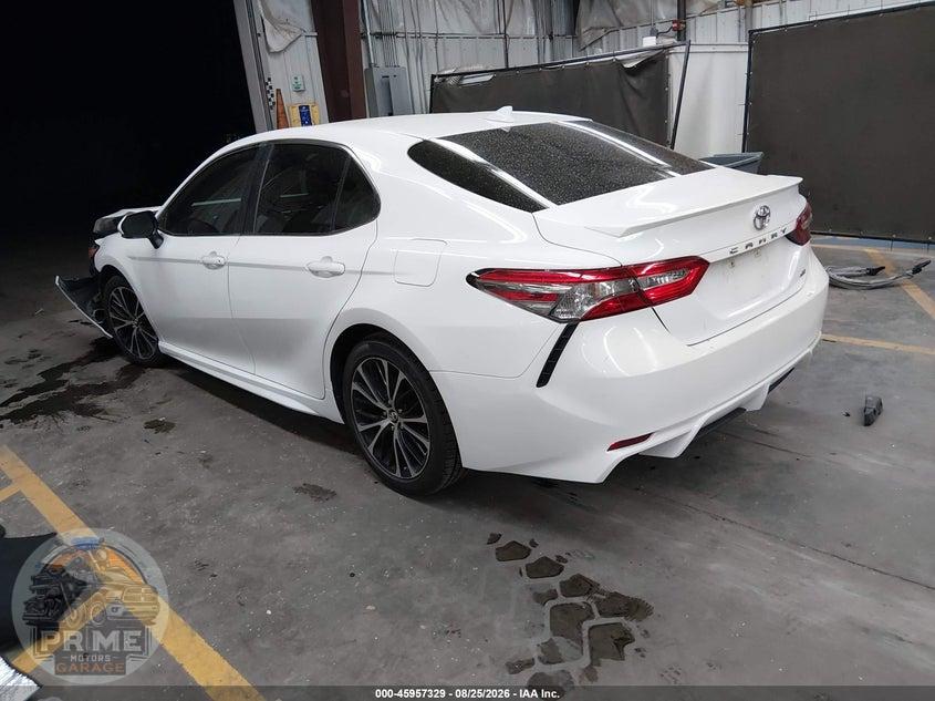 2019 TOYOTA CAMRY SE — фото 3