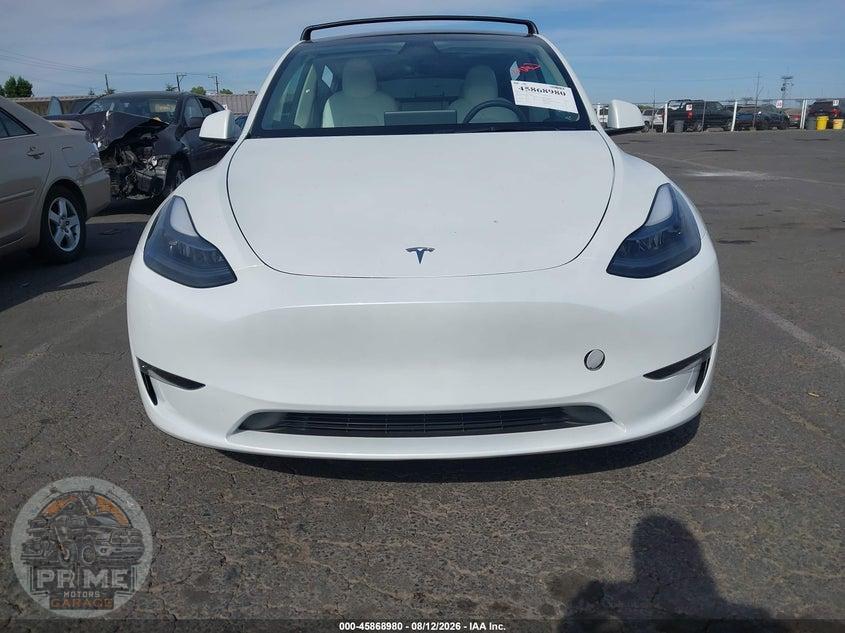2024 TESLA MODEL Y LONG RANGE DUAL MOTOR ALL-WHEEL DRIVE — фото 12