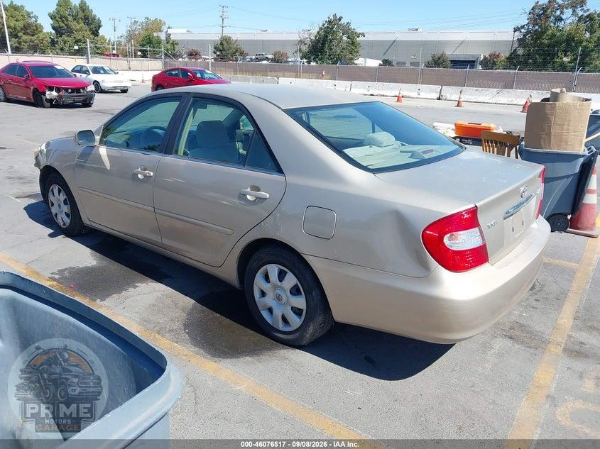 2003 TOYOTA CAMRY LE — фото 3