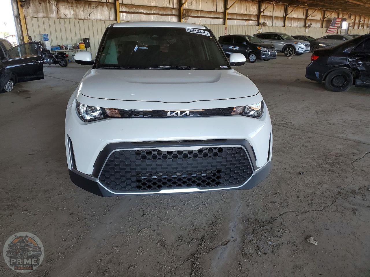 2025 KIA SOUL — фото 10