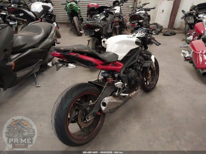 2014 TRIUMPH MOTORCYCLE STREET TRIPLE R — фото 4