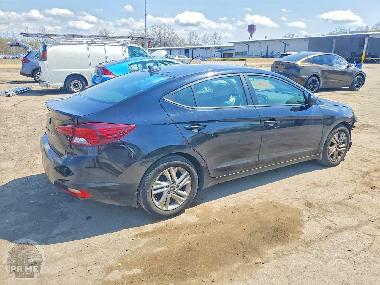 2020 HYUNDAI ELANTRA — фото 3