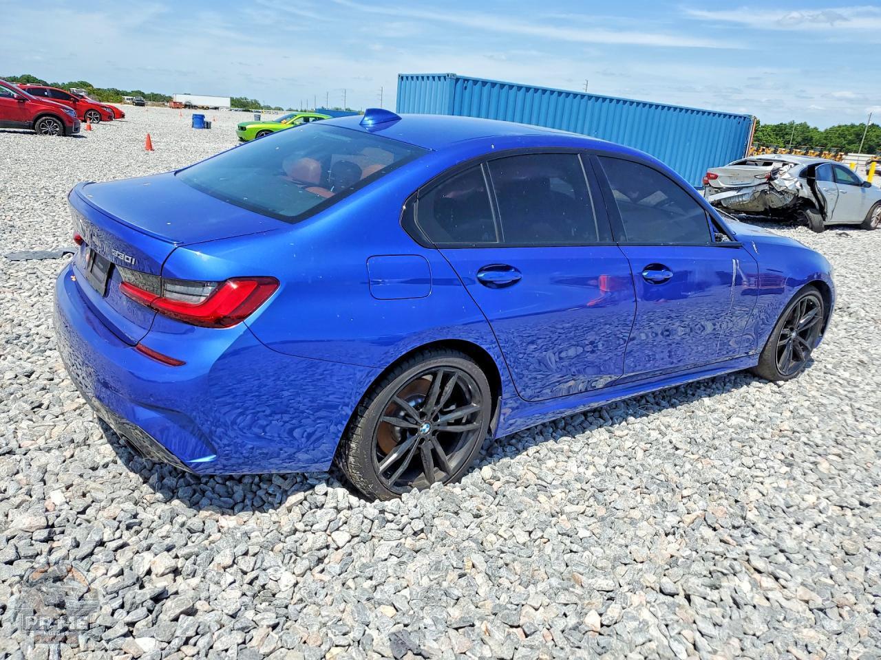 2022 BMW 3 SERIES — фото 3