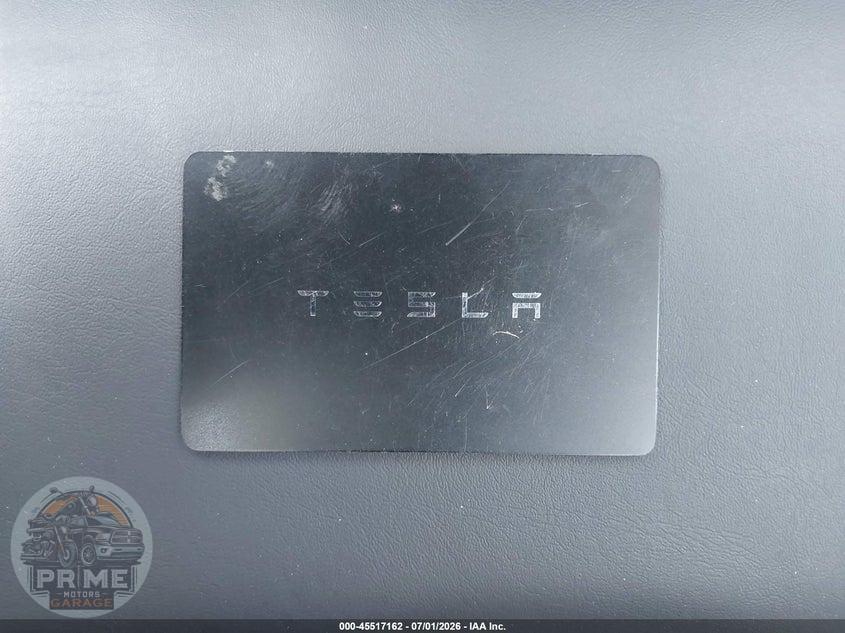 2025 TESLA MODEL Y LONG RANGE DUAL MOTOR ALL-WHEEL DRIVE — фото 11