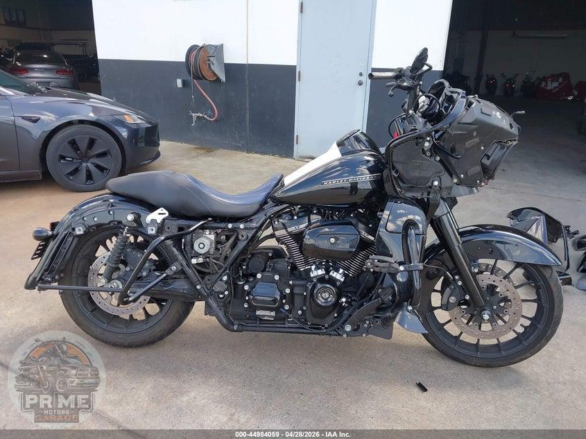 2019 HARLEY-DAVIDSON FLTRXS (ROAD GLIDE SPECIAL) — фото 13