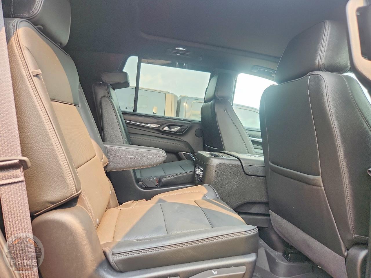 2023 GMC YUKON — фото 11