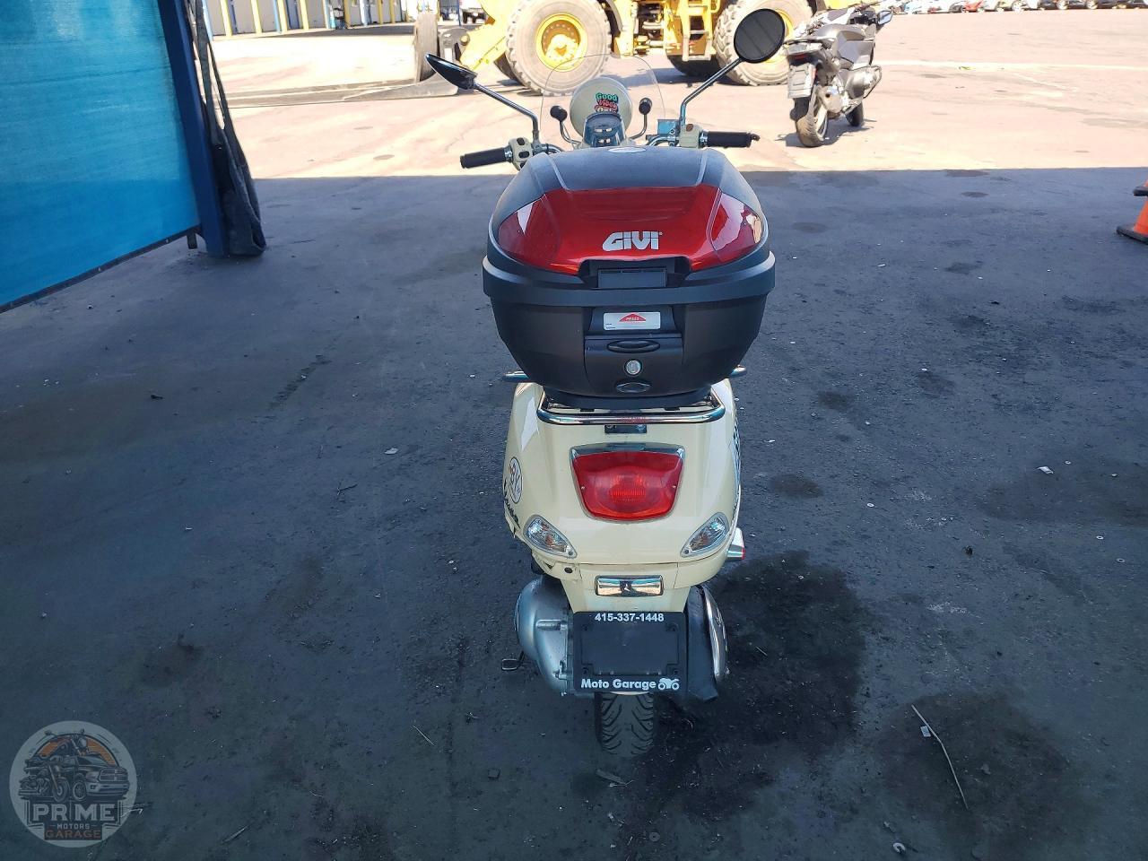 2013 VESPA LX — фото 4