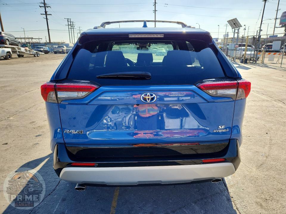 2022 TOYOTA RAV4 — фото 6