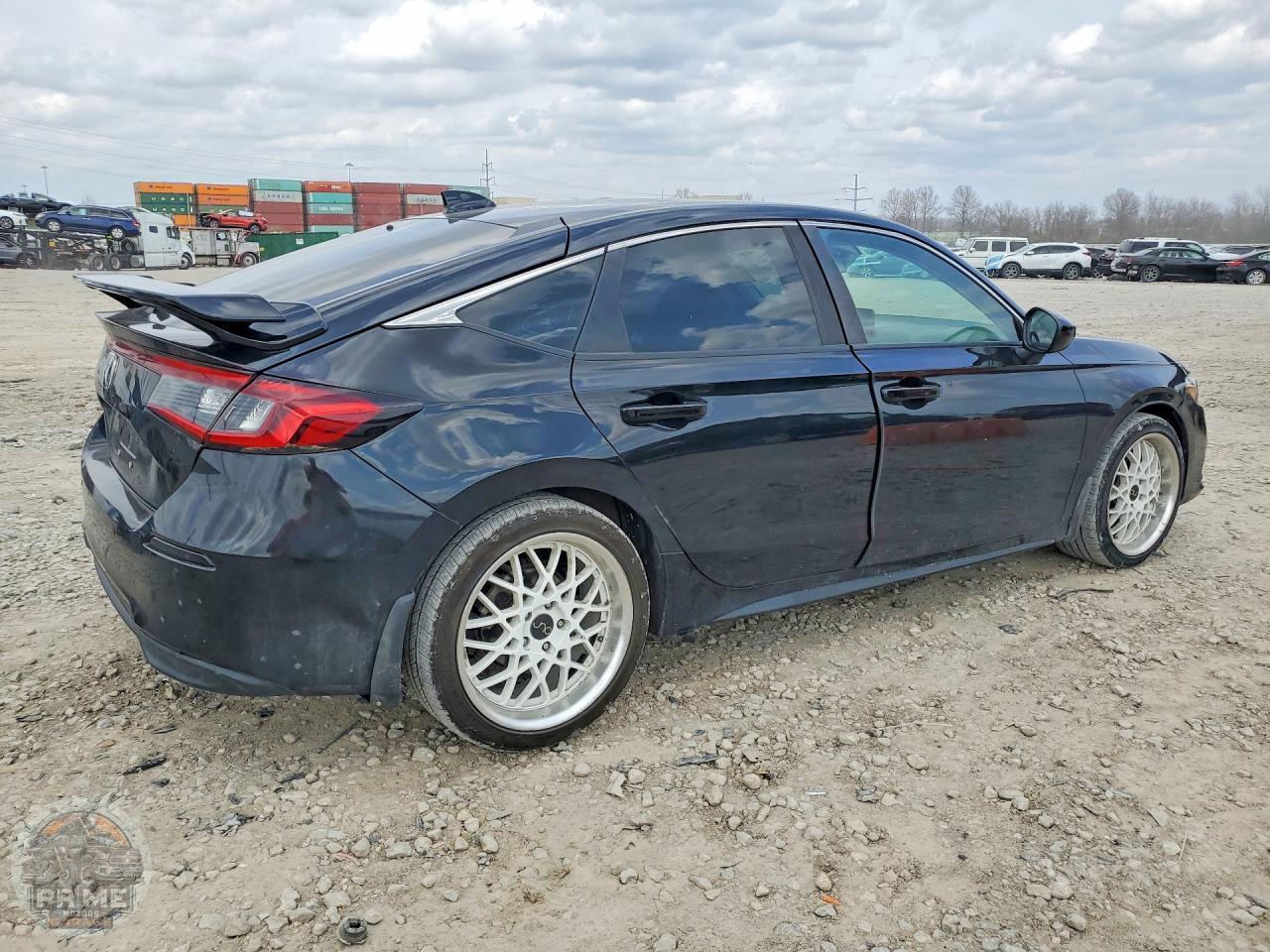 2023 HONDA CIVIC — фото 3