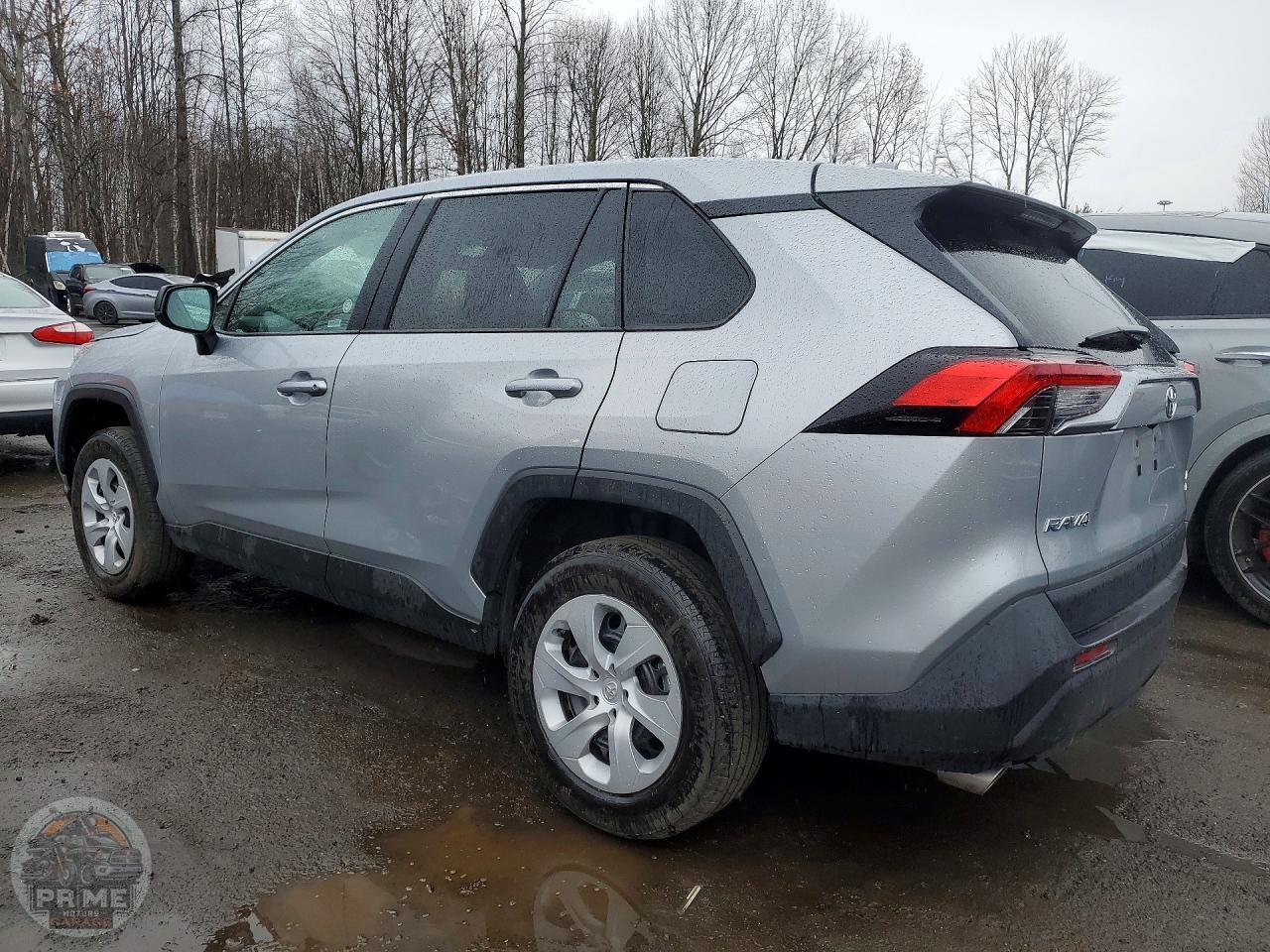 2025 TOYOTA RAV4 — фото 2