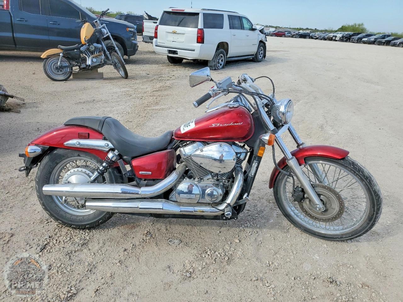 2009 HONDA VT750 — фото 1