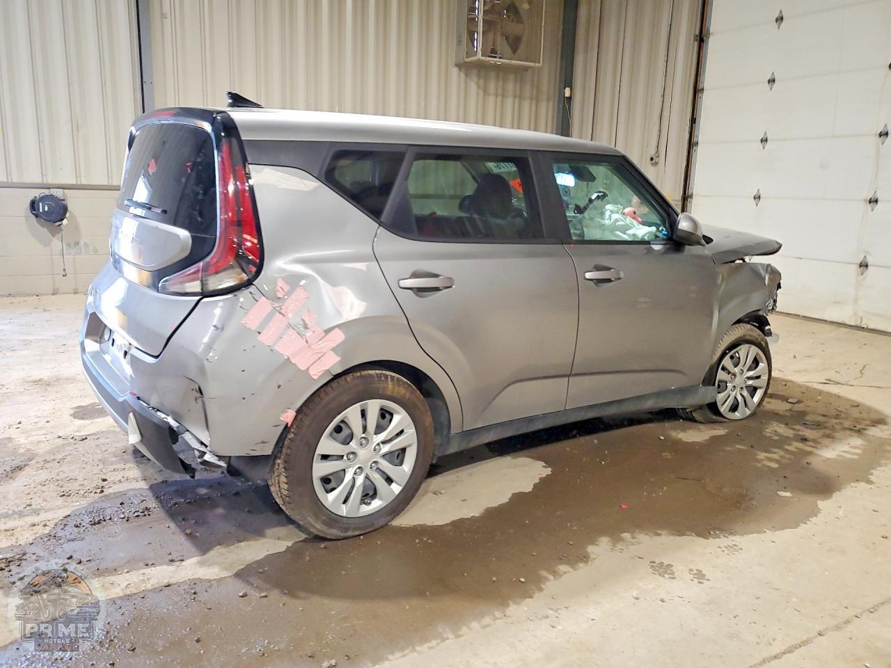 2025 KIA SOUL — фото 3