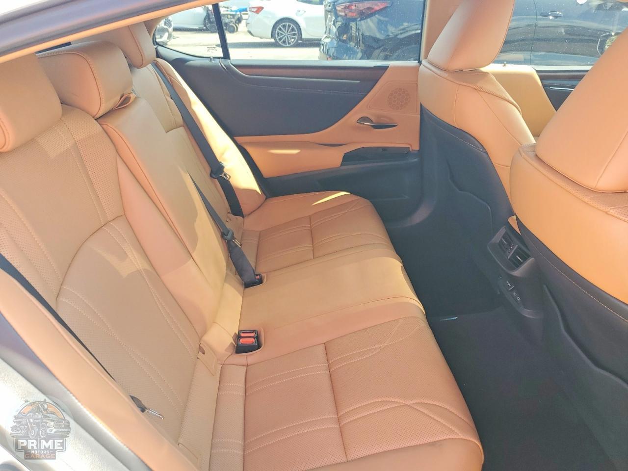 2025 LEXUS ES — фото 10