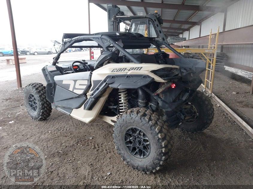 2022 CAN-AM MAVERICK X3 DS TURBO — фото 3