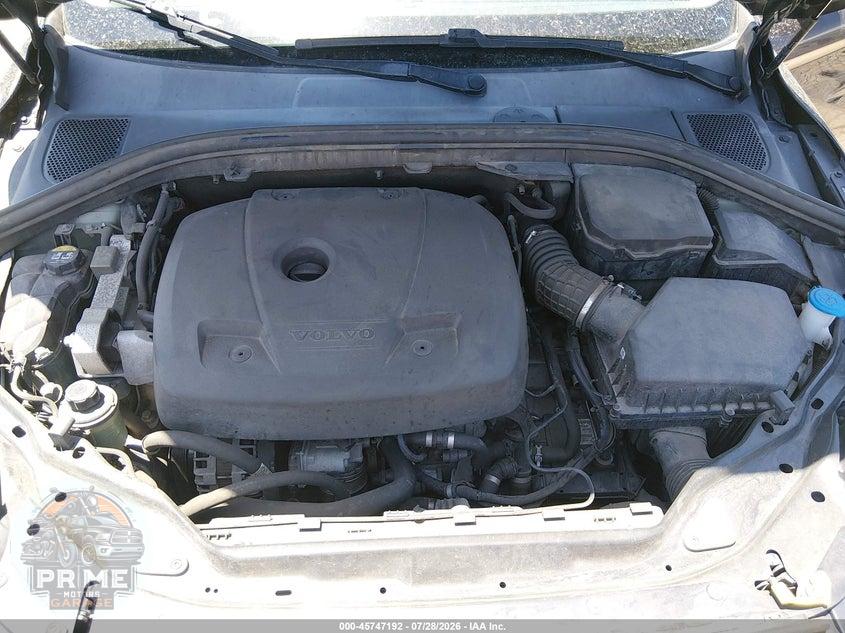 2017 VOLVO XC60 T6 DYNAMIC — фото 10