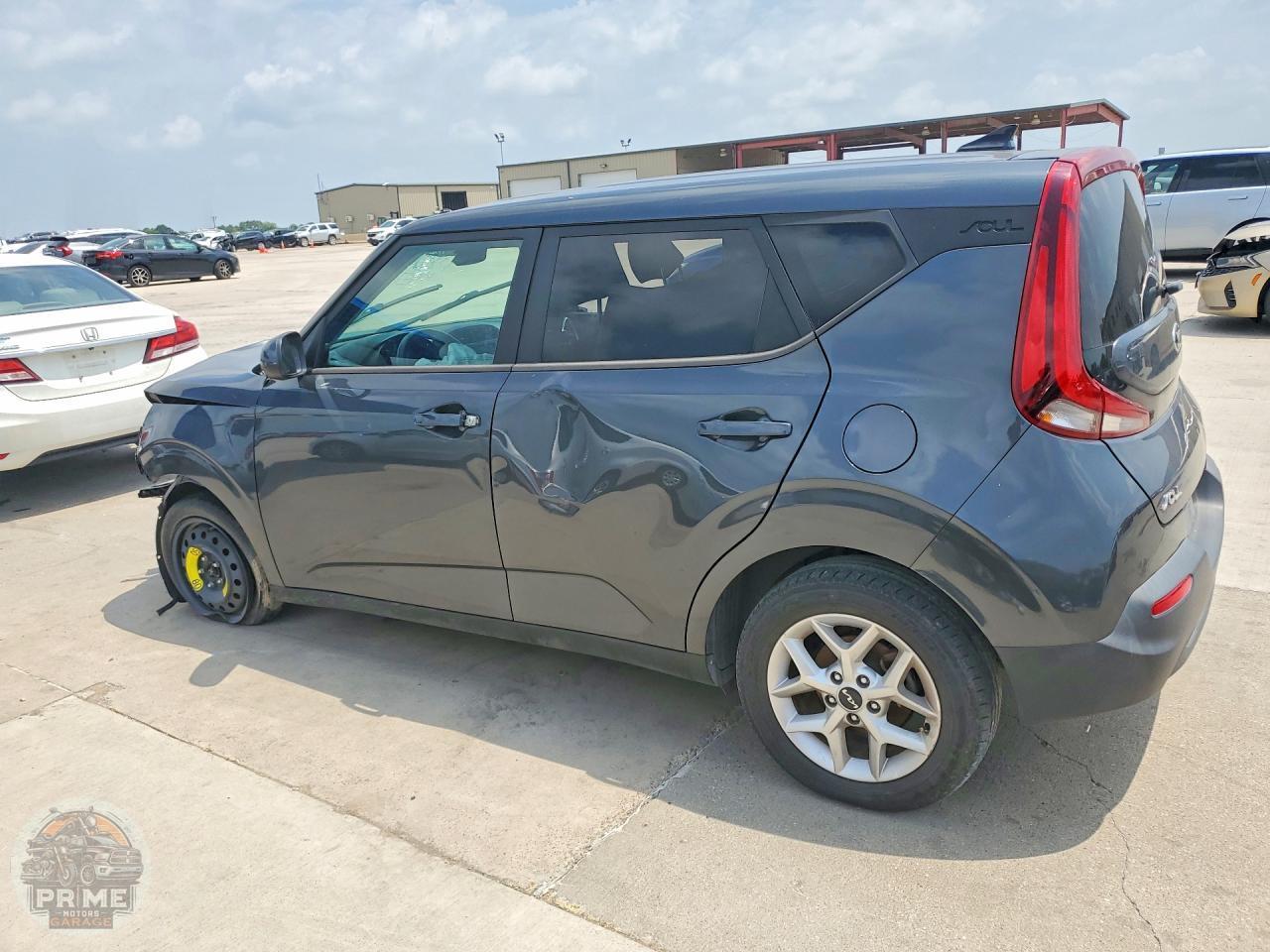 2022 KIA SOUL — фото 2