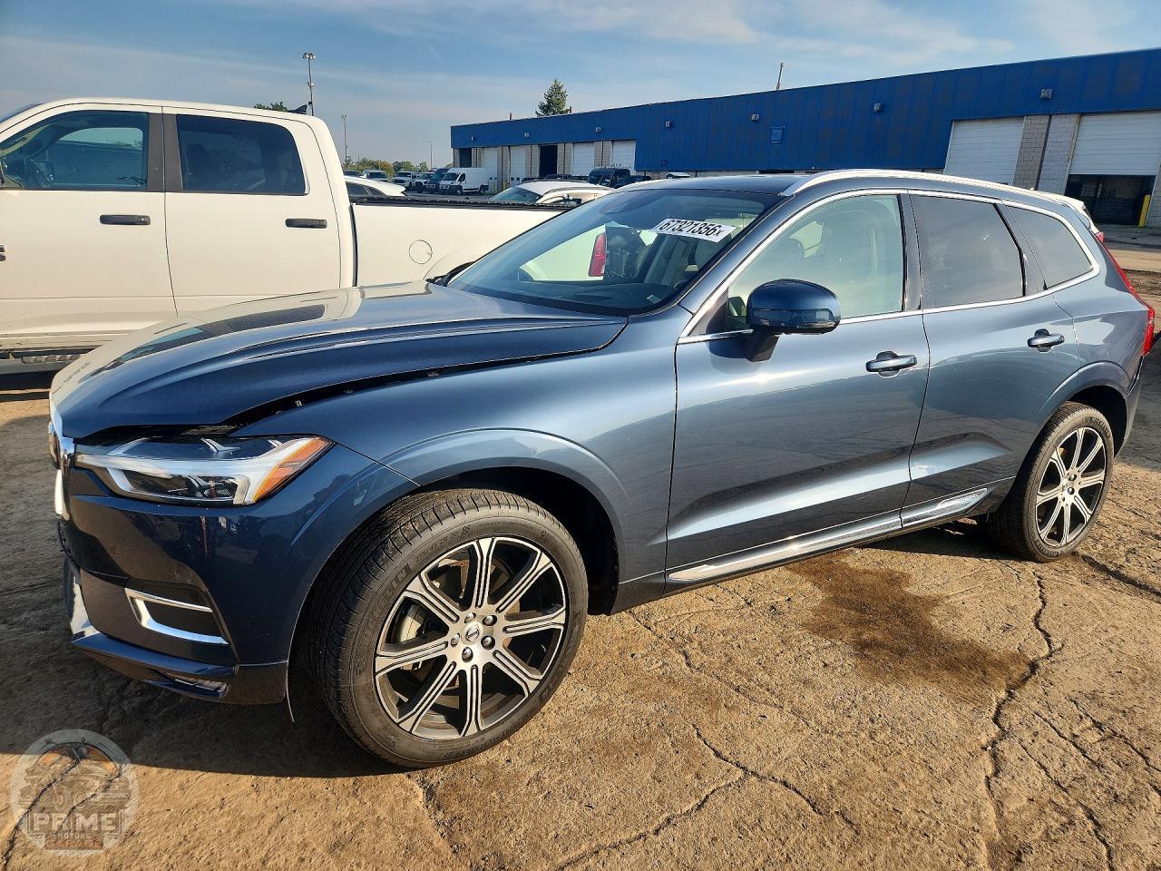2020 VOLVO XC60 — фото 1