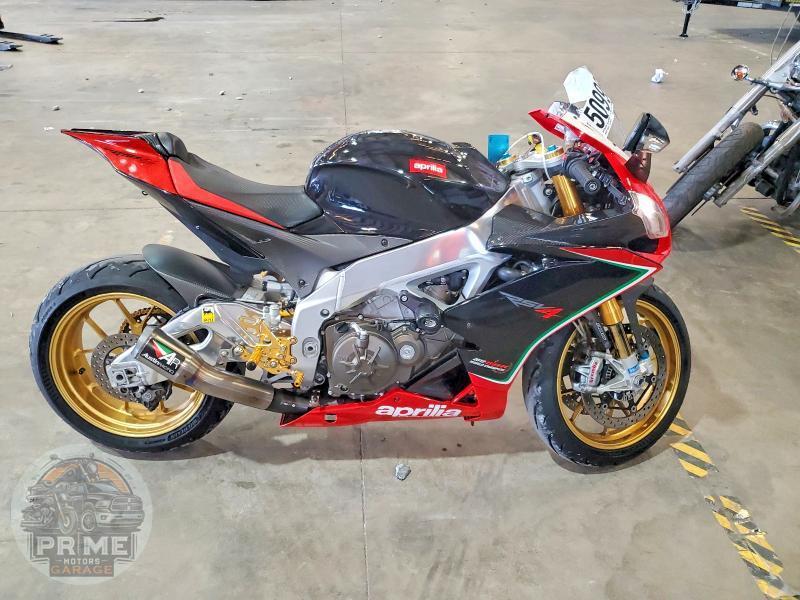 2013 APRILIA RSV4 — фото 1