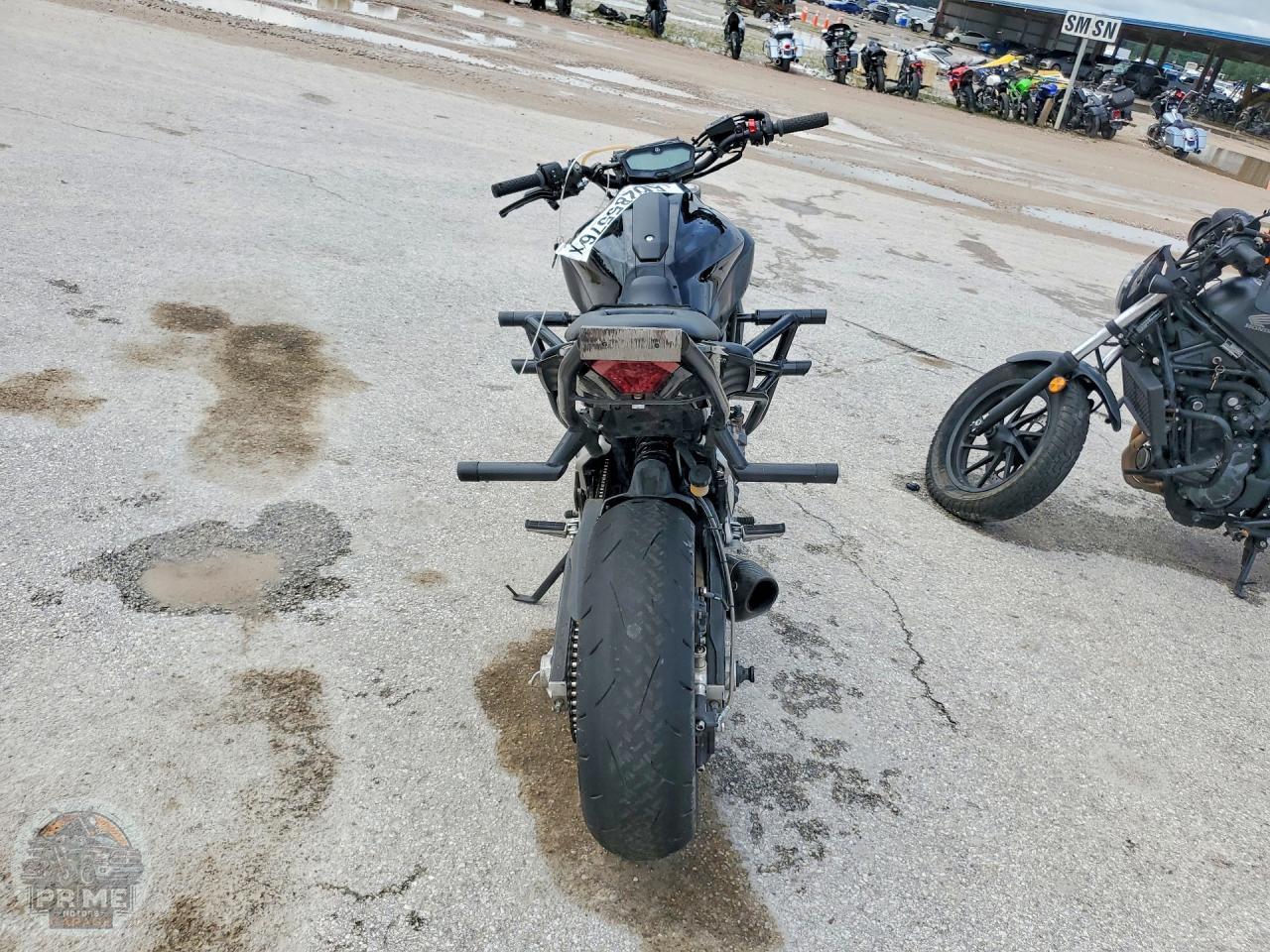 2016 YAMAHA FZ07 — фото 12