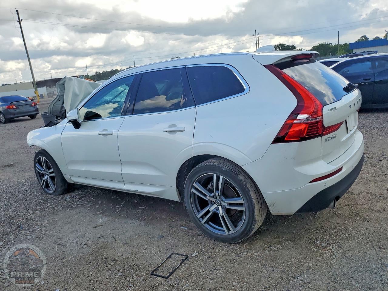 2020 VOLVO XC60 — фото 2