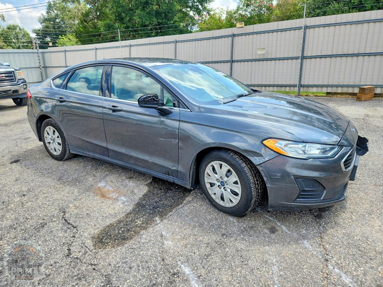 2020 FORD FUSION — фото 4