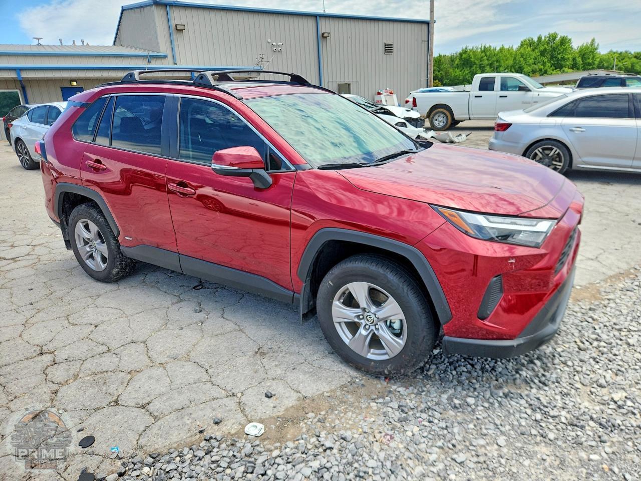 2025 TOYOTA RAV4 — фото 4