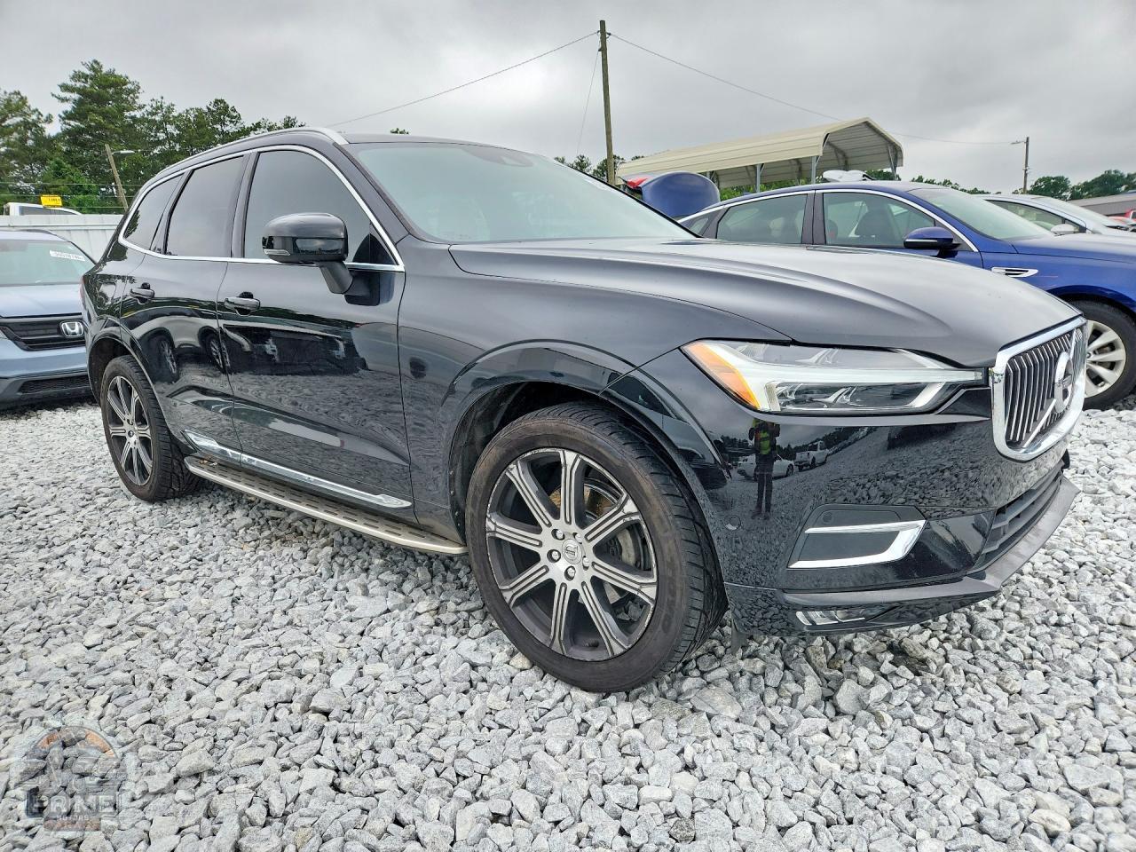 2021 VOLVO XC60 — фото 4