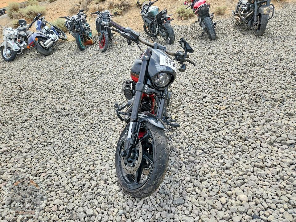 2017 HARLEY-DAVIDSON FXSE (CVO PRO STREET BREAKOUT) — фото 2