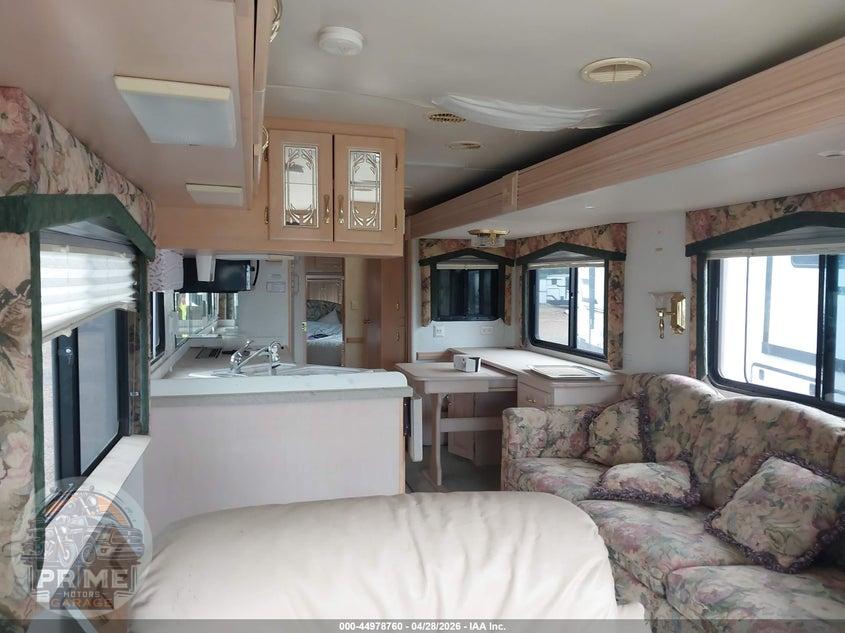 2000 SPARTAN MOTORS MOTORHOME 4VZ — фото 8