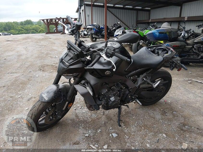 2024 YAMAHA MT09 — фото 2