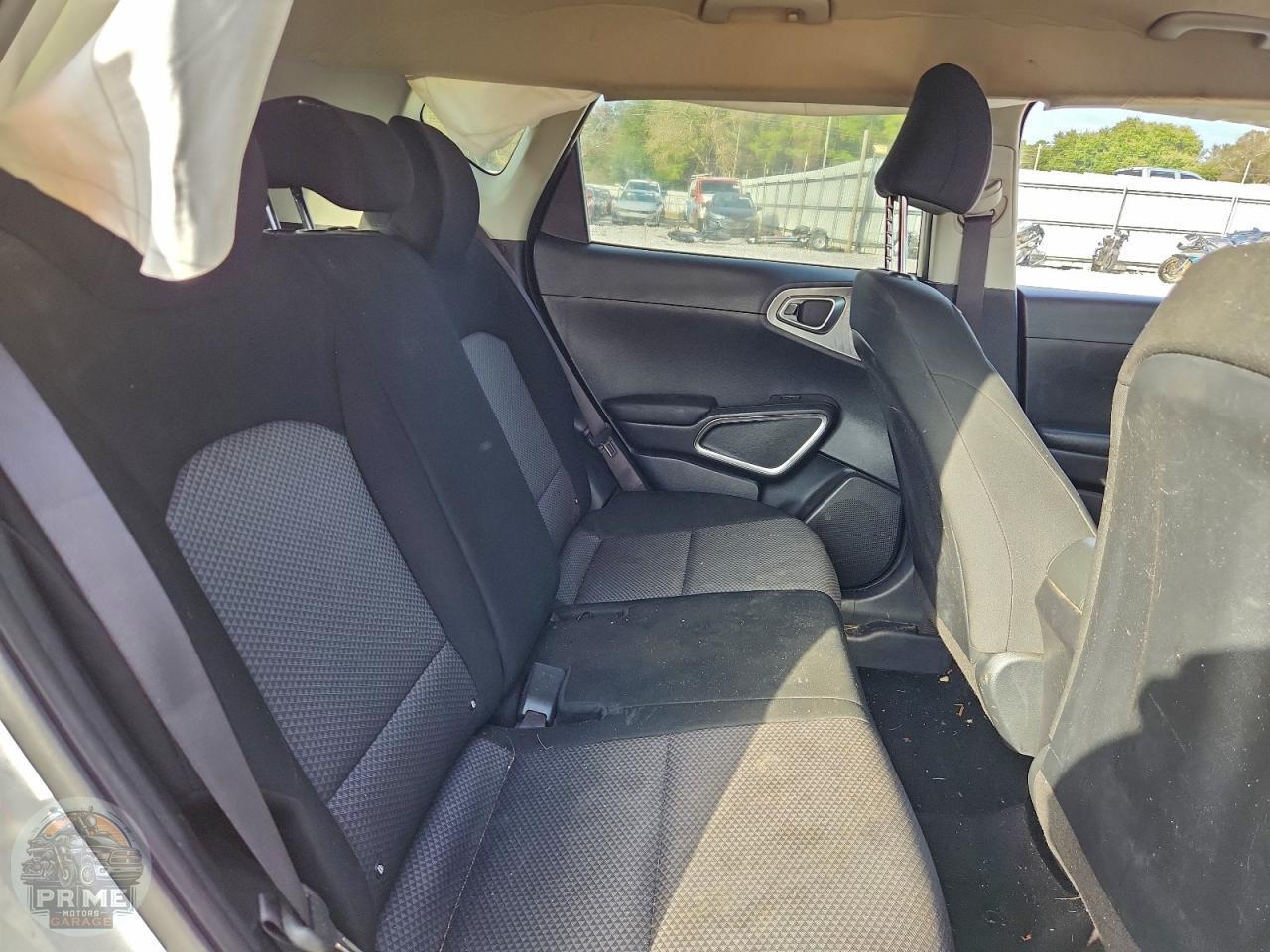 2024 KIA SOUL — фото 10