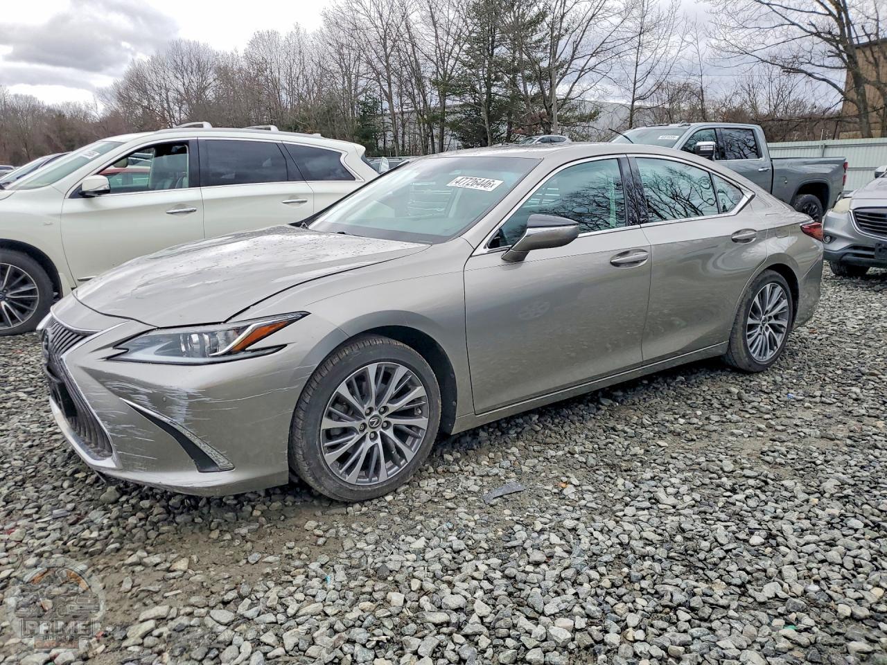 2020 LEXUS ES — фото 1