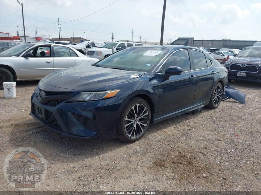 2018 TOYOTA CAMRY SE — фото 2
