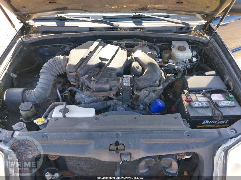 2004 TOYOTA 4RUNNER SR5 V6 — фото 10