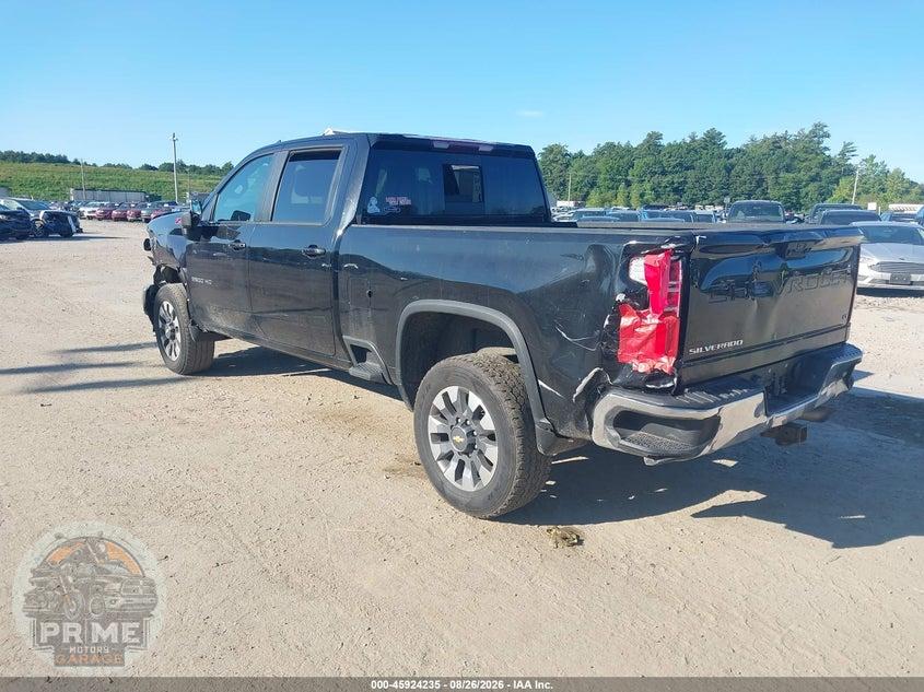 2023 CHEVROLET SILVERADO 3500HD 4WD  LONG BED LT — фото 3