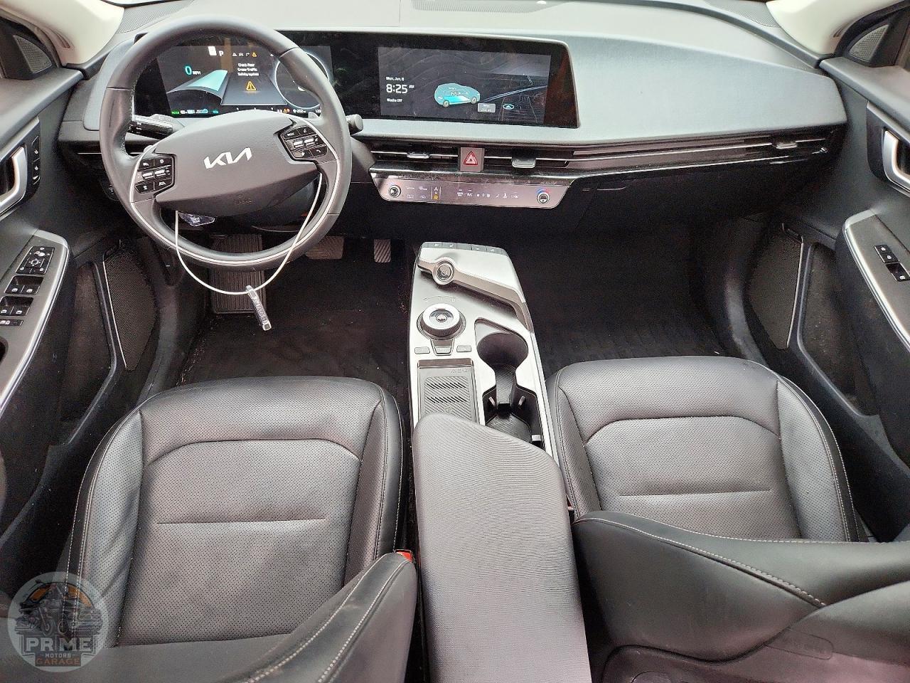 2022 KIA EV6 — фото 8