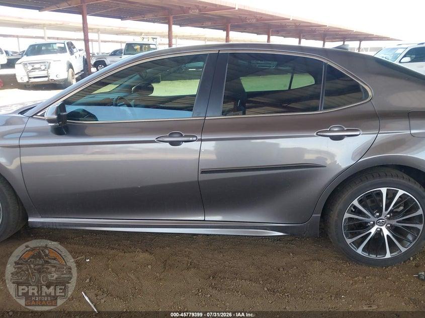 2019 TOYOTA CAMRY SE — фото 15