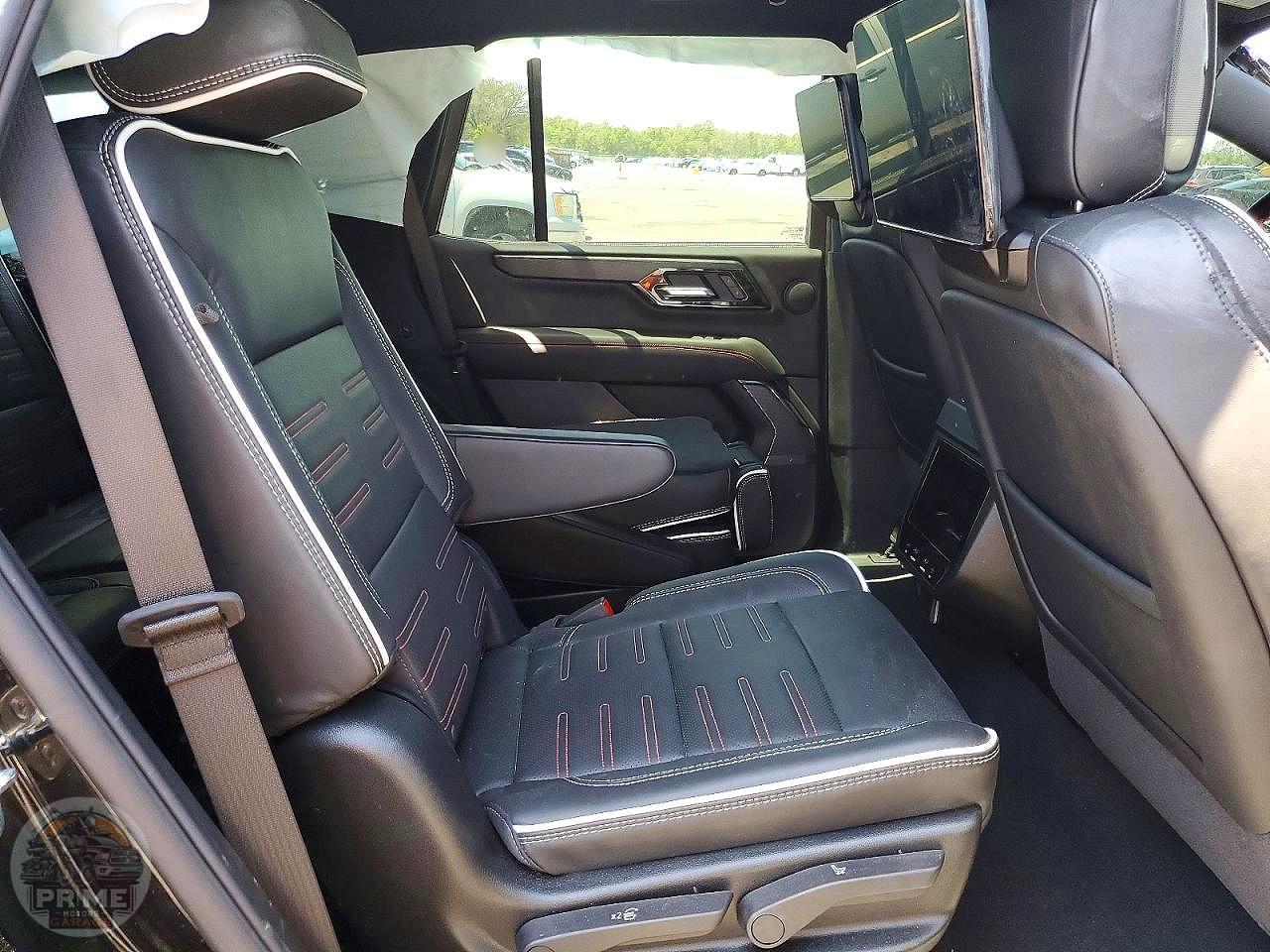 2026 GMC YUKON — фото 22