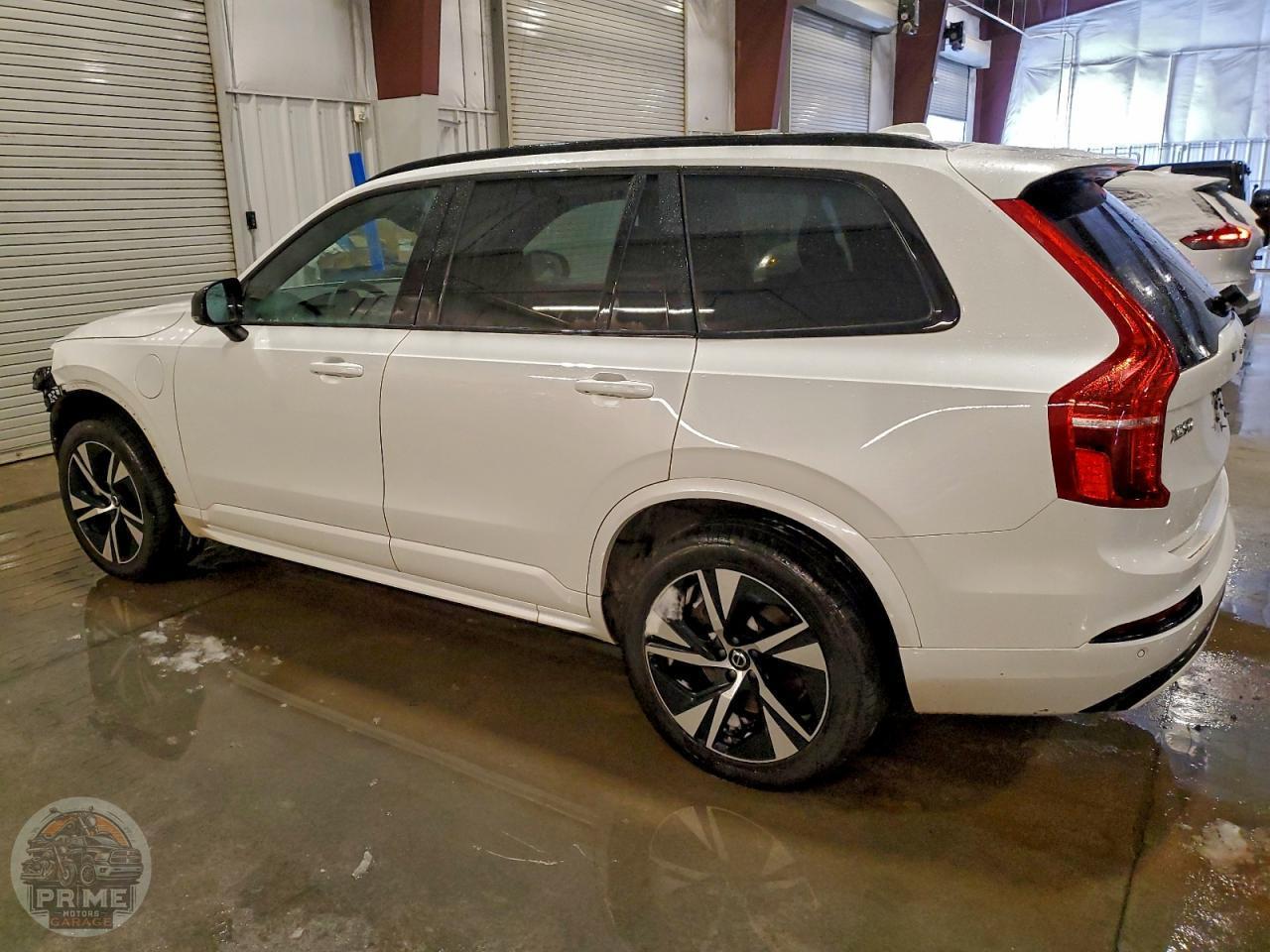 2022 VOLVO XC90 — фото 2