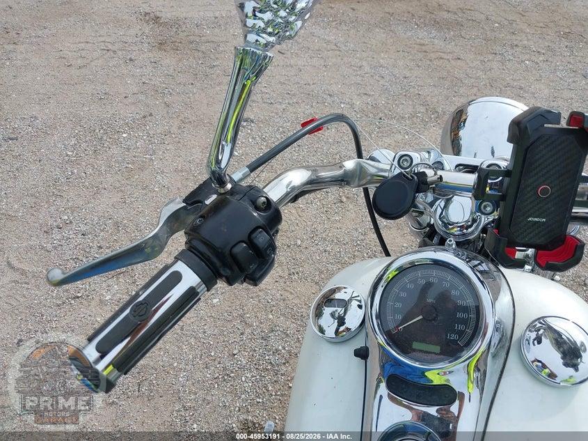 2004 HARLEY-DAVIDSON FXSTD (SOFTAIL DEUCE) — фото 15