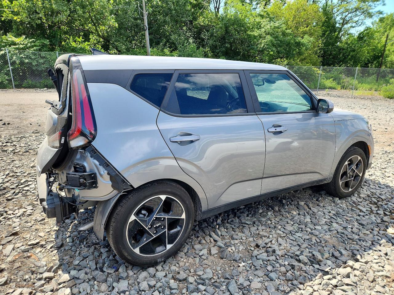 2025 KIA SOUL — фото 3