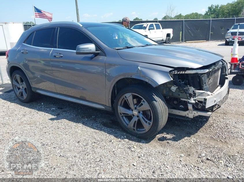 2015 MERCEDES-BENZ GLA 250 4MATIC — фото 1