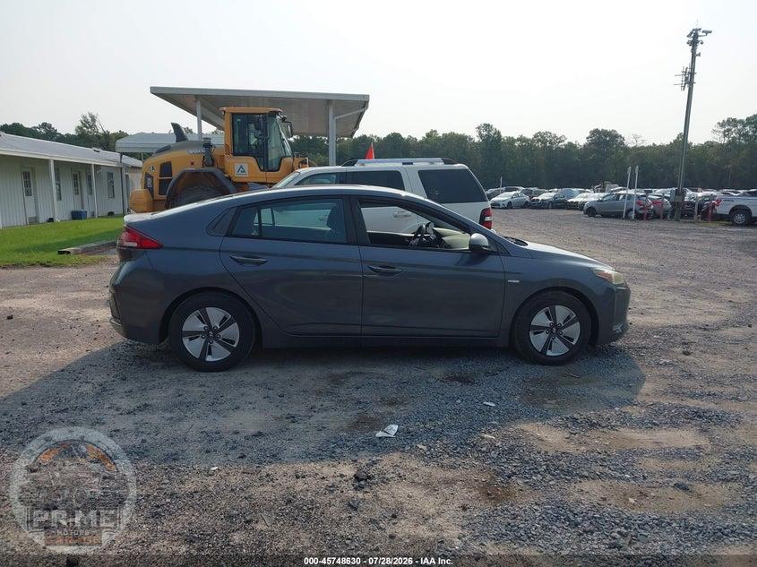 2018 HYUNDAI IONIQ HYBRID BLUE — фото 16