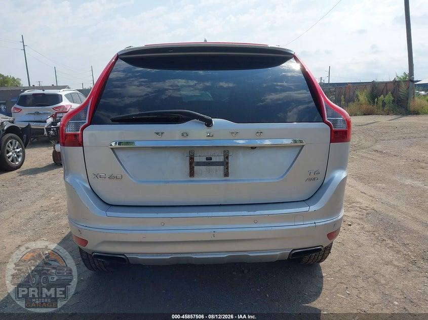 2015 VOLVO XC60 T6 PLATINUM — фото 16