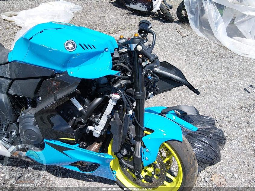 2026 YAMAHA YZFR7 — фото 17