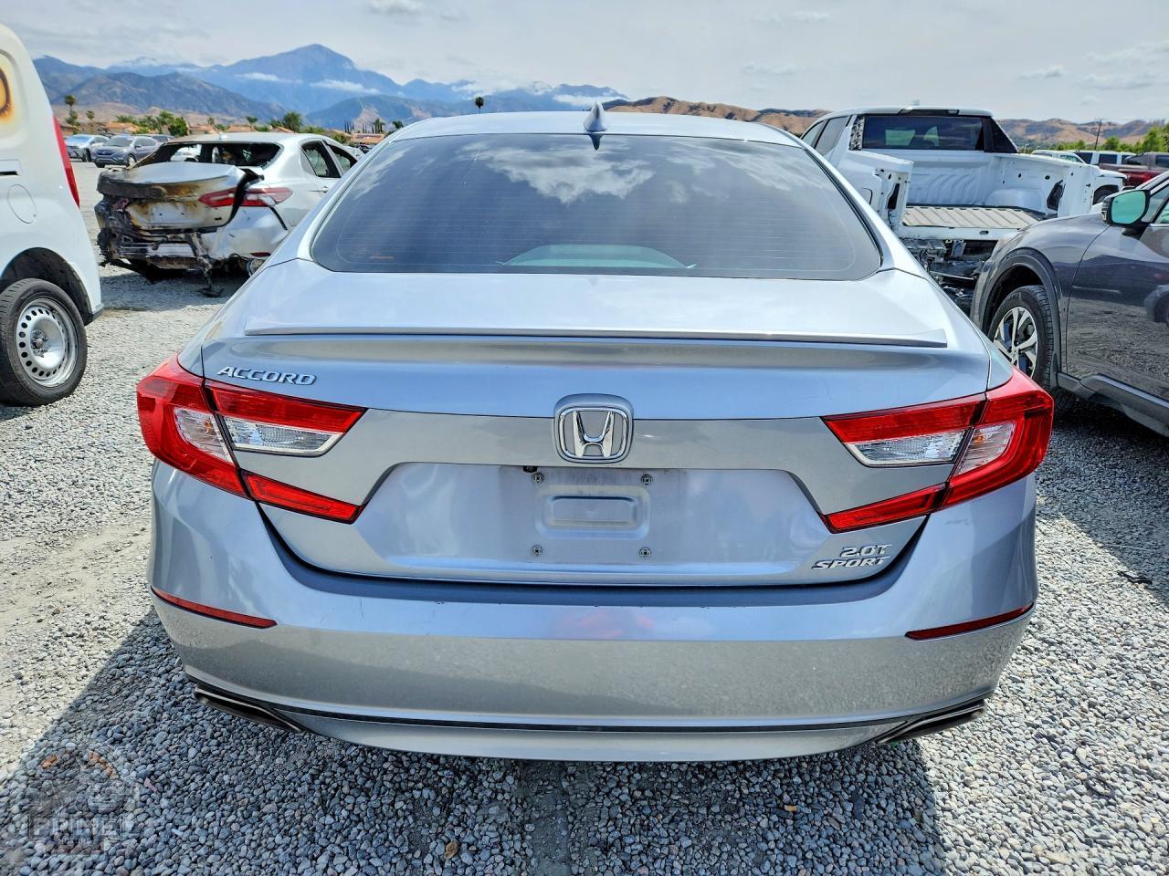 2020 HONDA ACCORD — фото 6